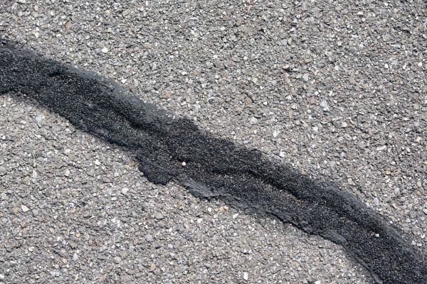 Cost of Driveway Crack Sealing in San Rafael