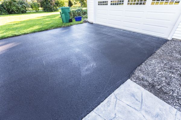 Cost of Pavement Sealcoating in San Rafael